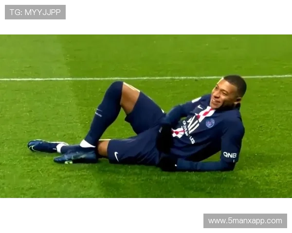 足球明星搞笑瞬间大集合让你捧腹大笑的丑态图片欣赏 足球明星搞笑瞬间大集合让你捧腹大笑的丑态图片欣赏