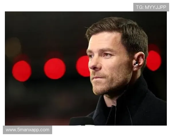 无冕之王的荣耀与遗憾足球明星背后的奋斗与坚持